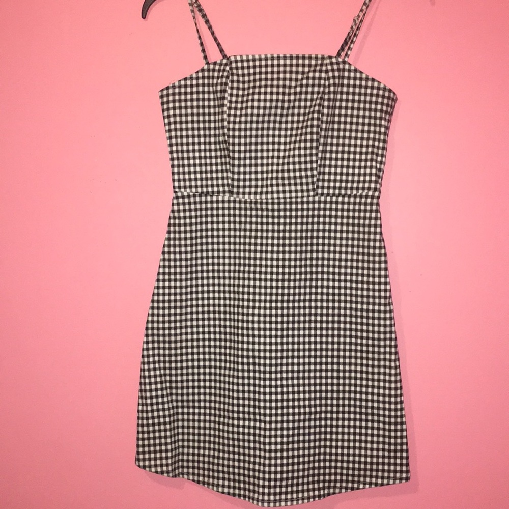 Cute black and white mini dress